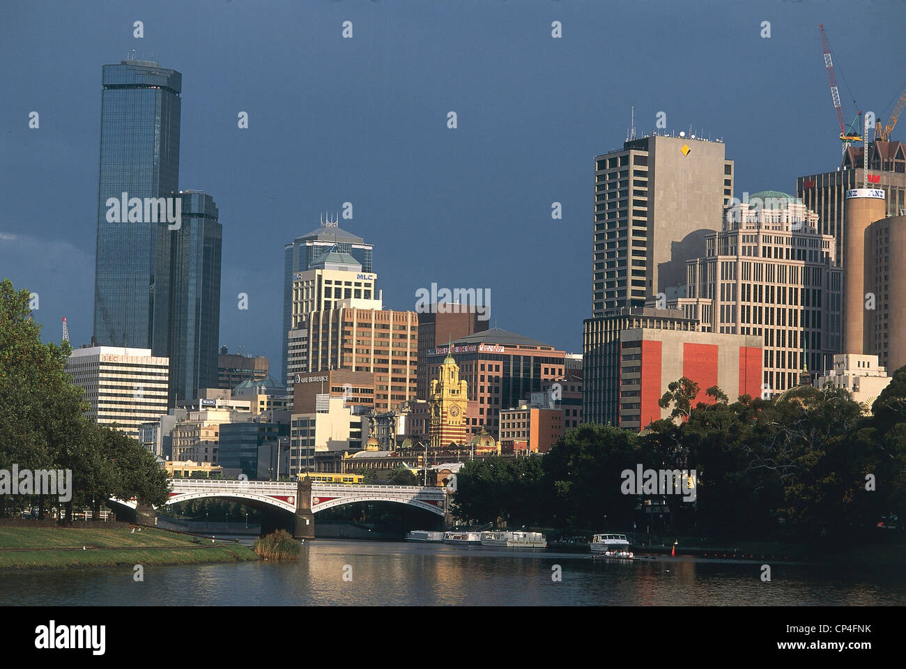 Australie - Victoria - Melbourne, le centre de la ville et le fleuve Yarra. Banque D'Images
