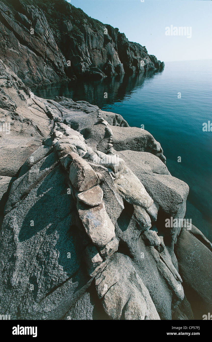 Toscane - Archipel toscan - Isola del Giglio (GR), la côte ouest. Banque D'Images