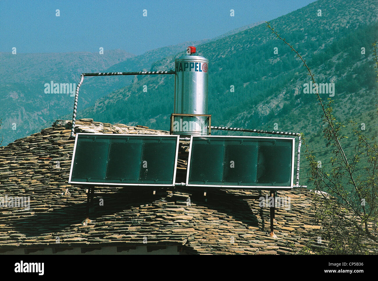 L'Épire Grèce PANNEAUX SOLAIRES Banque D'Images