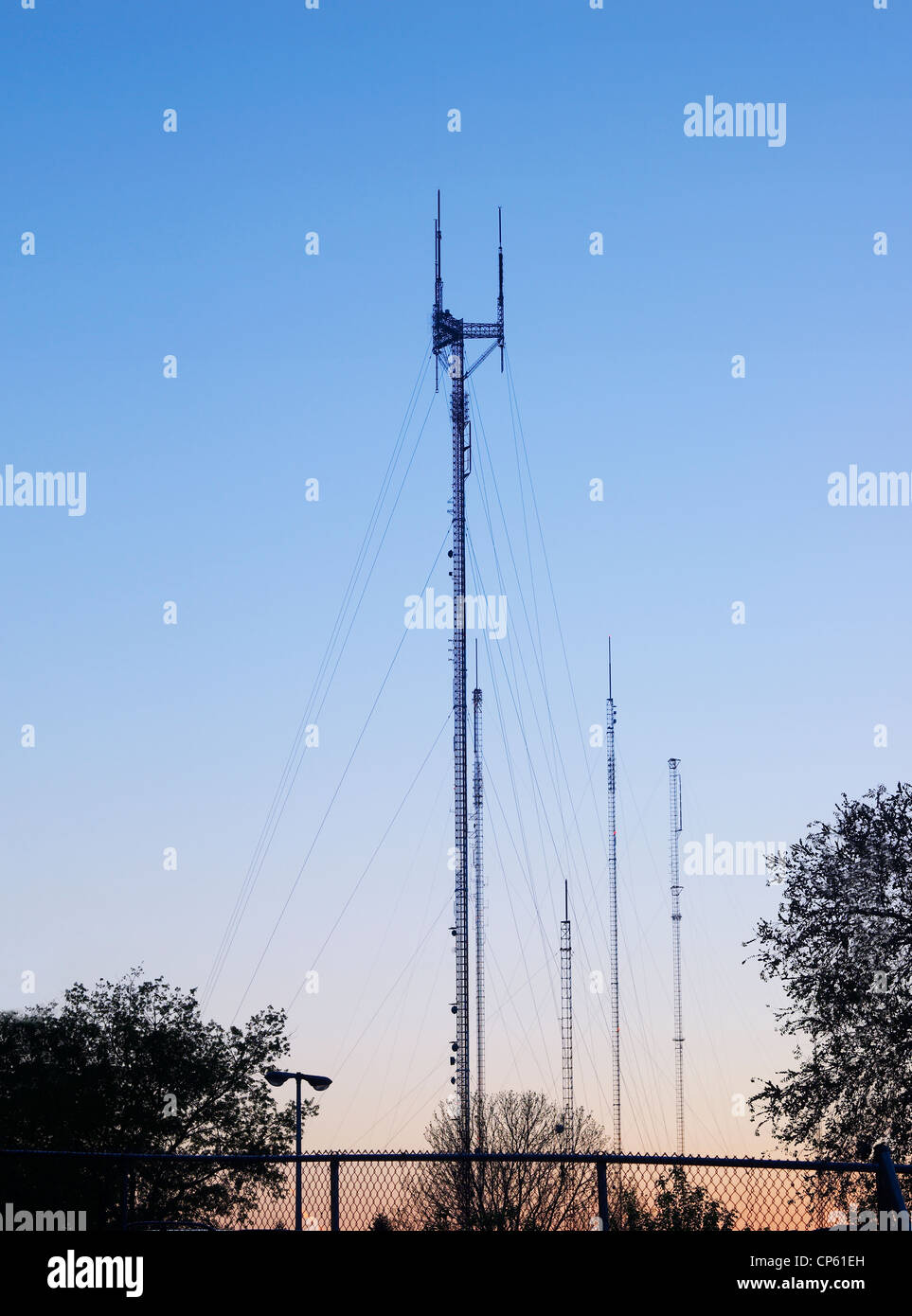 Tour de transmission cellulaire Banque D'Images