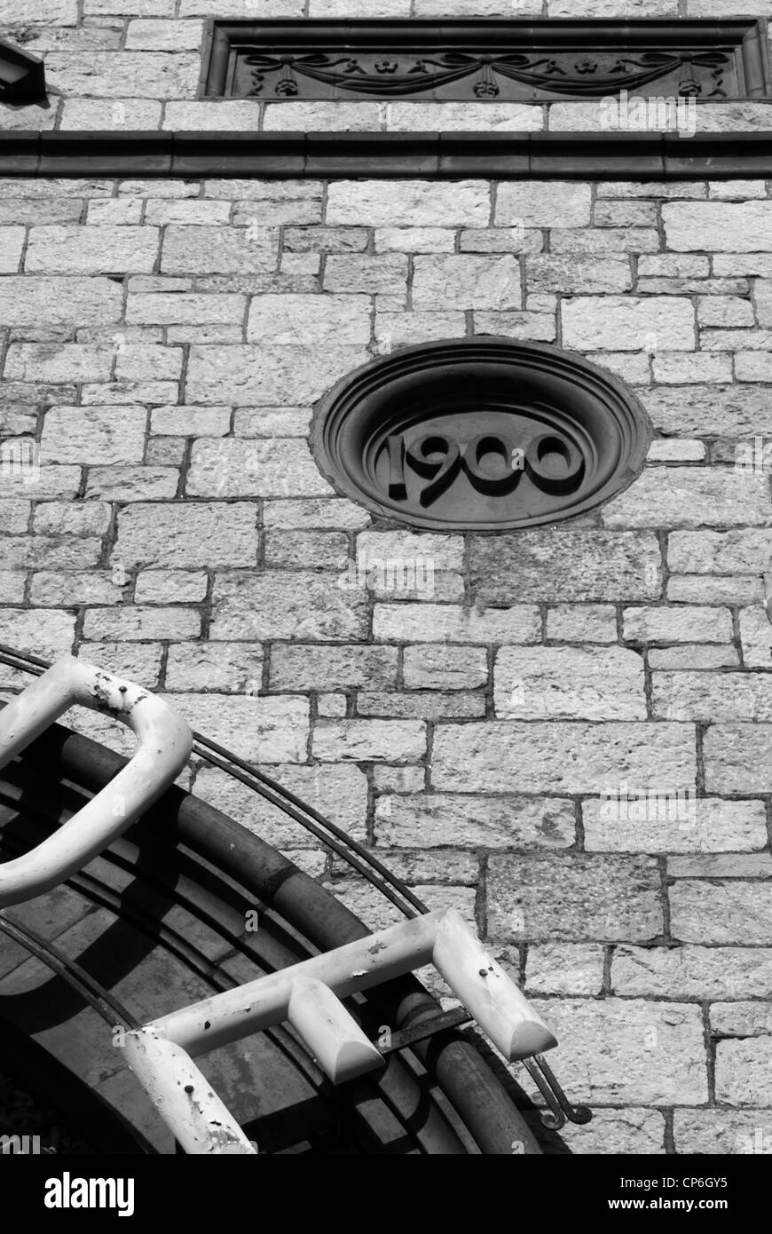 Détails de construction sur une arcade victorienne à Okehampton devon Banque D'Images