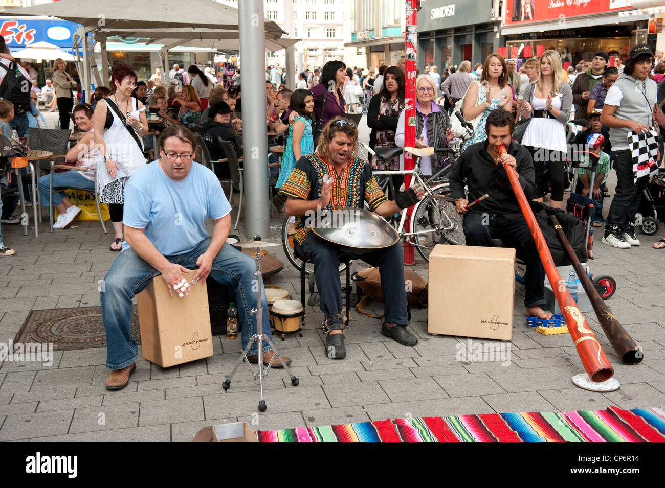 Artiste de rue musiciens Musique Didgeridoo plaisir Cologne Banque D'Images