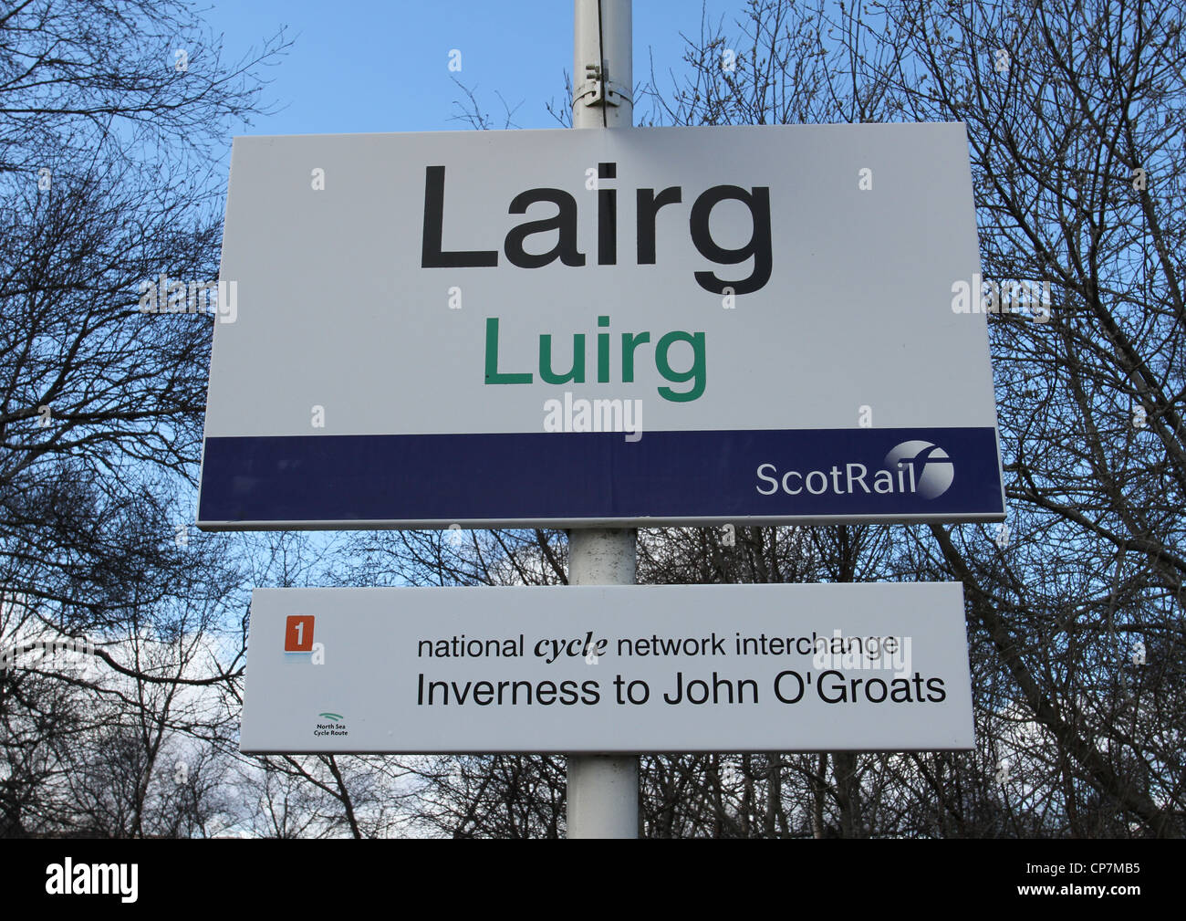 La gare de lairg signer l'écosse Mars 2012 Banque D'Images