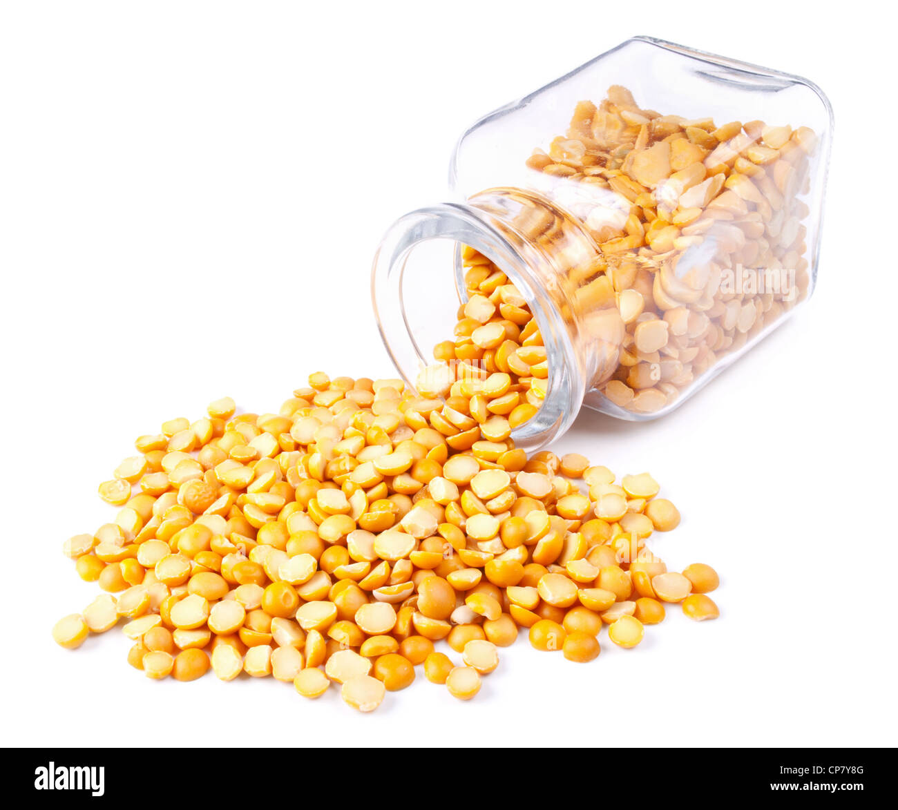 Dal dispersées sur un fond blanc de bocal en verre Banque D'Images