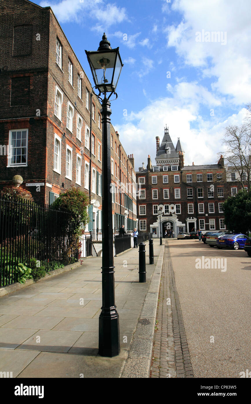 Gaz, à l'ancienne lampe de rue, New Square, Lincoln's Inn, Londres, UK Banque D'Images
