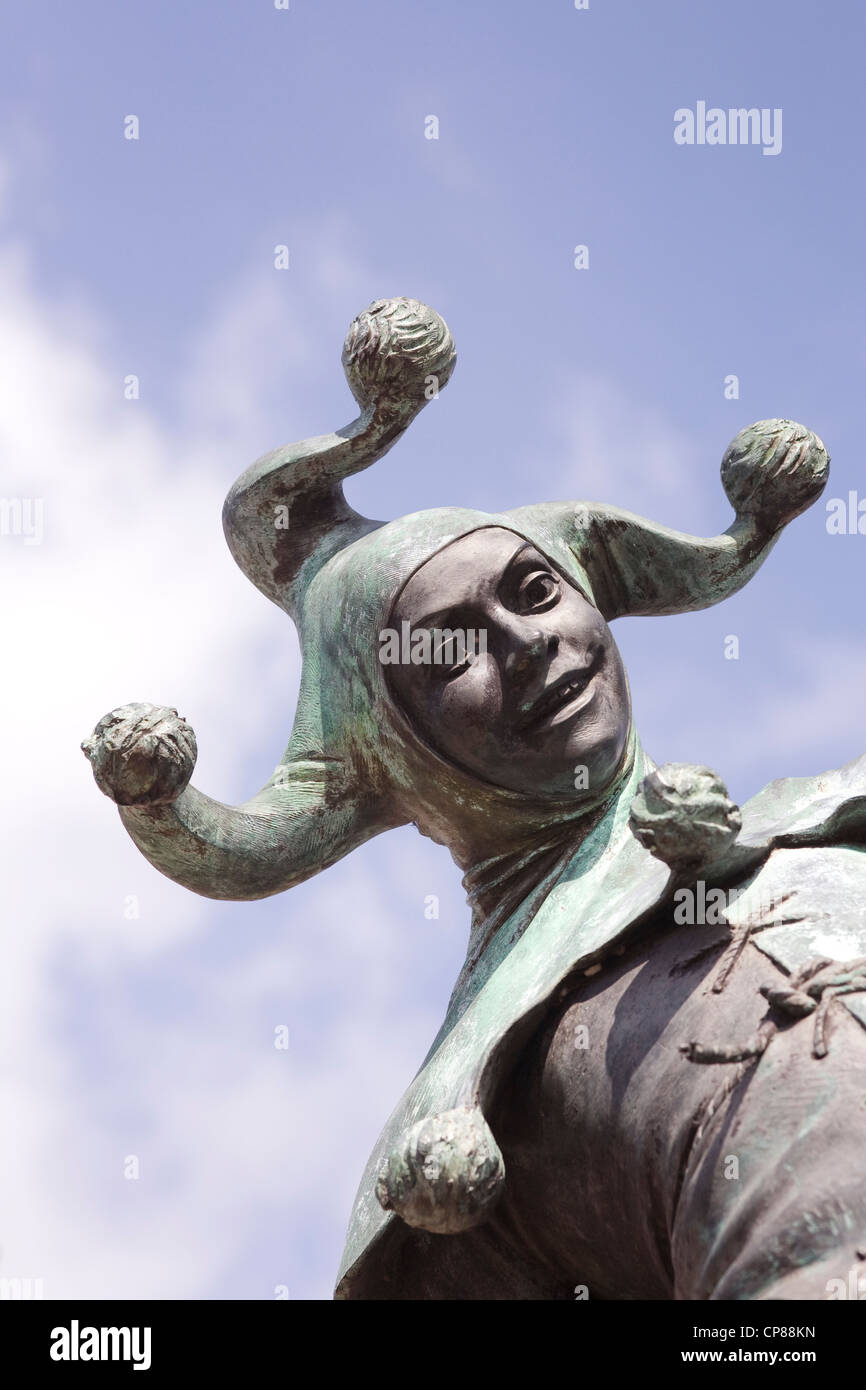 Statue de farceur de cour, Henley Road, Stratford upon Avon, Warwickshire. Banque D'Images