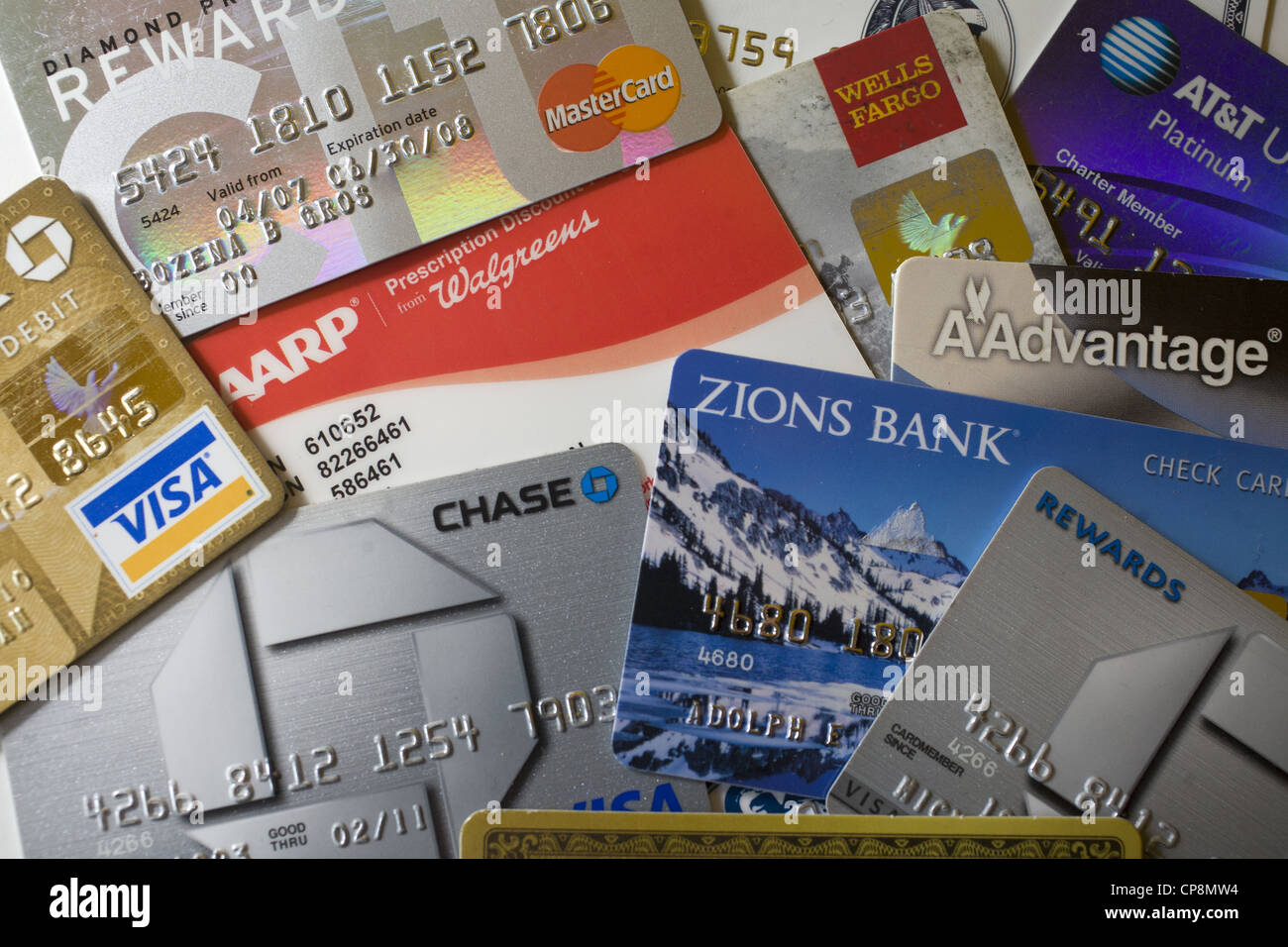 Les cartes de crédit sont la principale forme de transaction monétaire ces jours. Banque D'Images