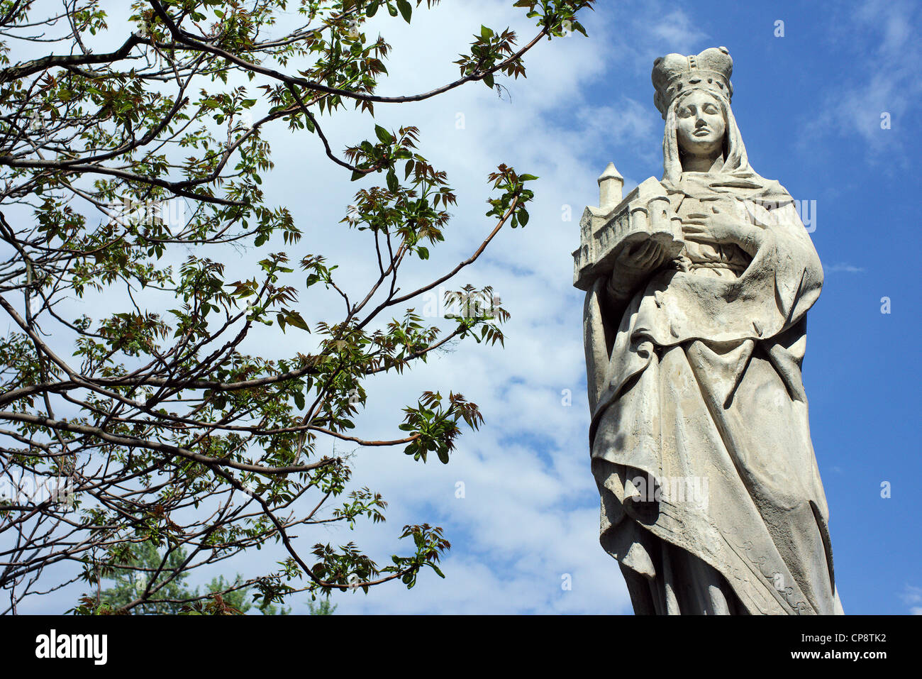 Statue de Sainte Jadwiga Hedwiga de Silésie Wroclaw Banque D'Images