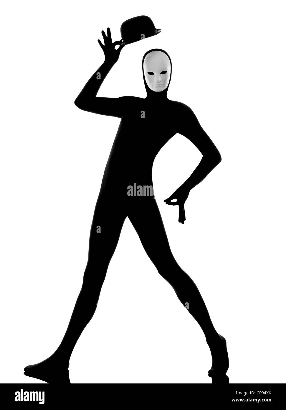 L'homme artiste mime avec masque heureux saluer sur studio isolé sur fond blanc Banque D'Images