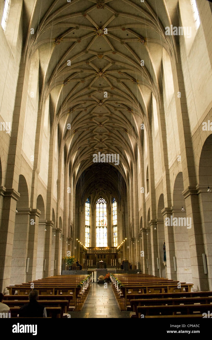 Nef de l'abbaye de Saint Matthias, Trèves Banque D'Images
