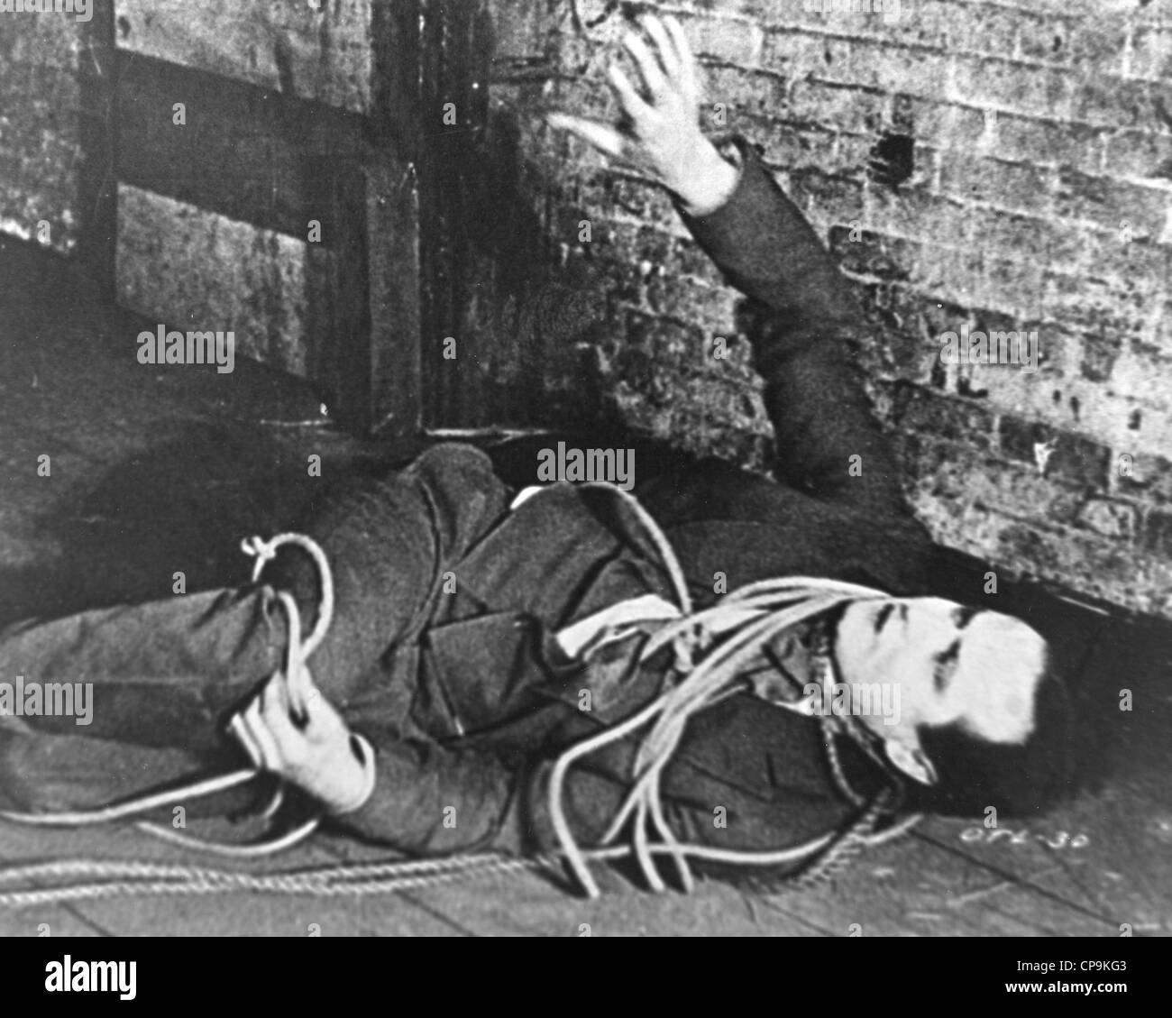 HARRY HOUDINI (1874-1926) Hungarian-American escapologist Banque D'Images