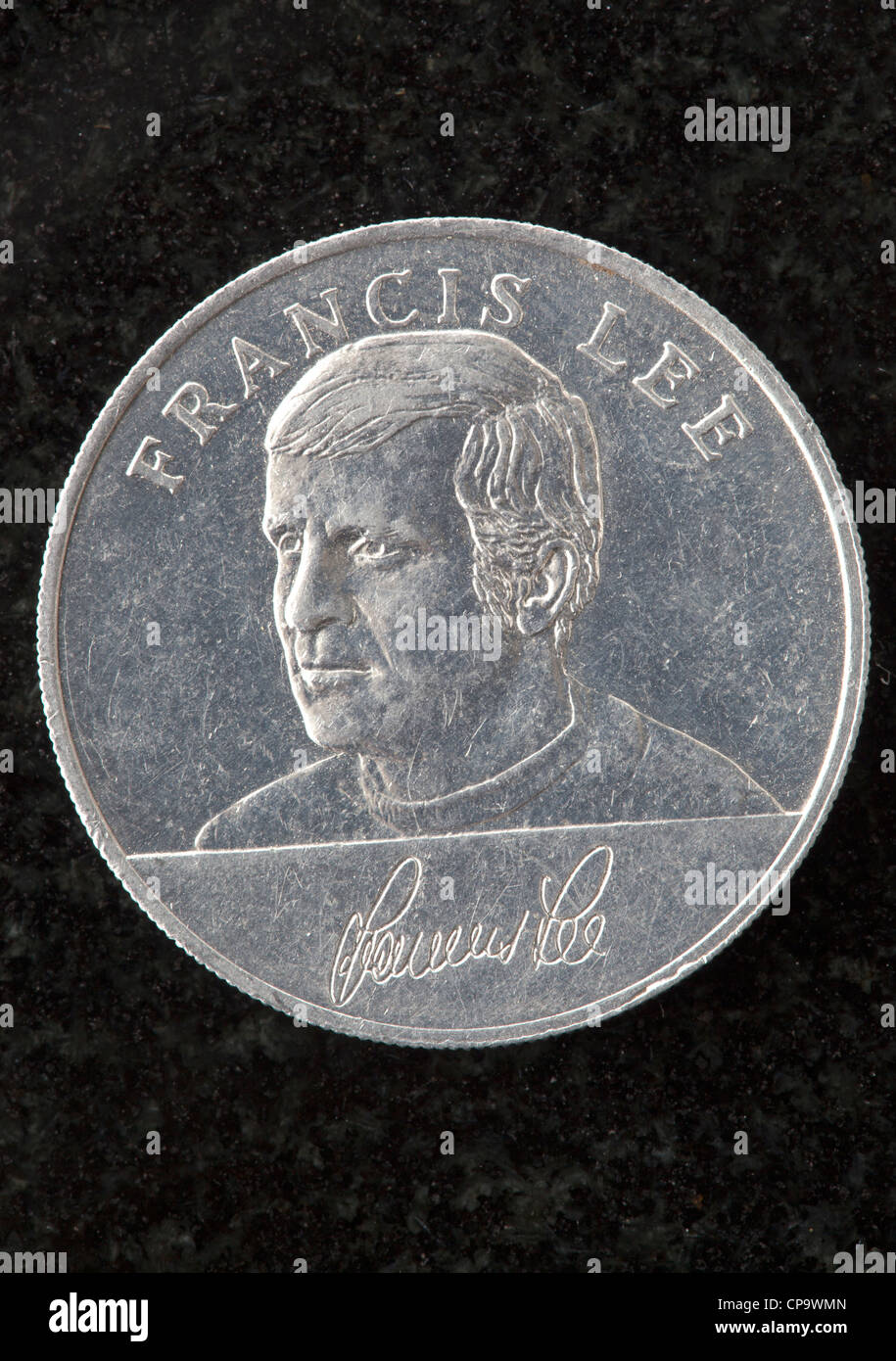 Pièce Commémorative Esso Coupe Du Monde Italie 1990 - Angleterre Ou Écosse Au Choix | Collection Football Souvenirs