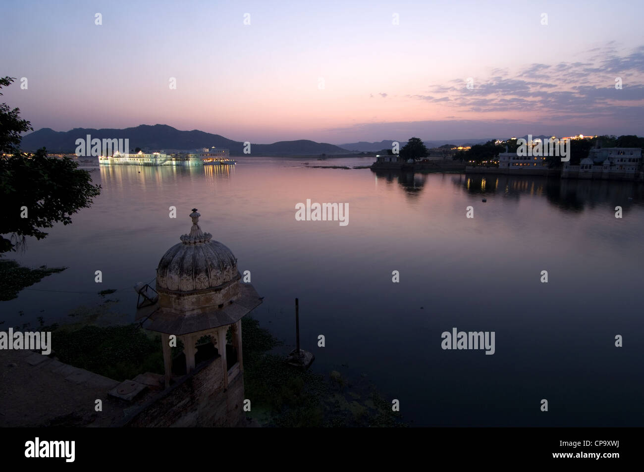 Et le lac Pichola, Udaipur, Rajasthan, Inde Banque D'Images