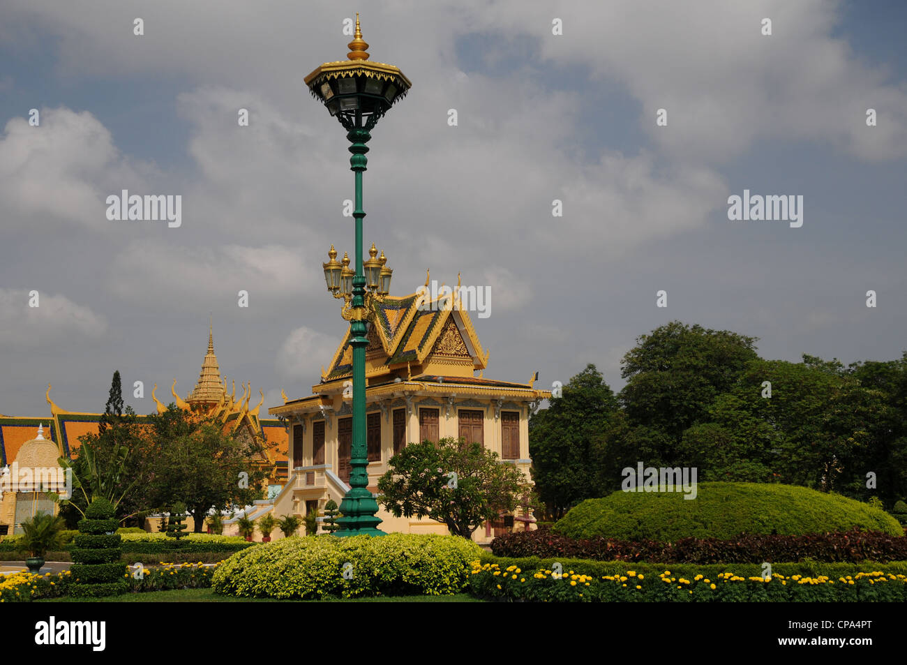 Angkor Wat, au Cambodge. Des moines au temple & Vietnam set Banque D'Images