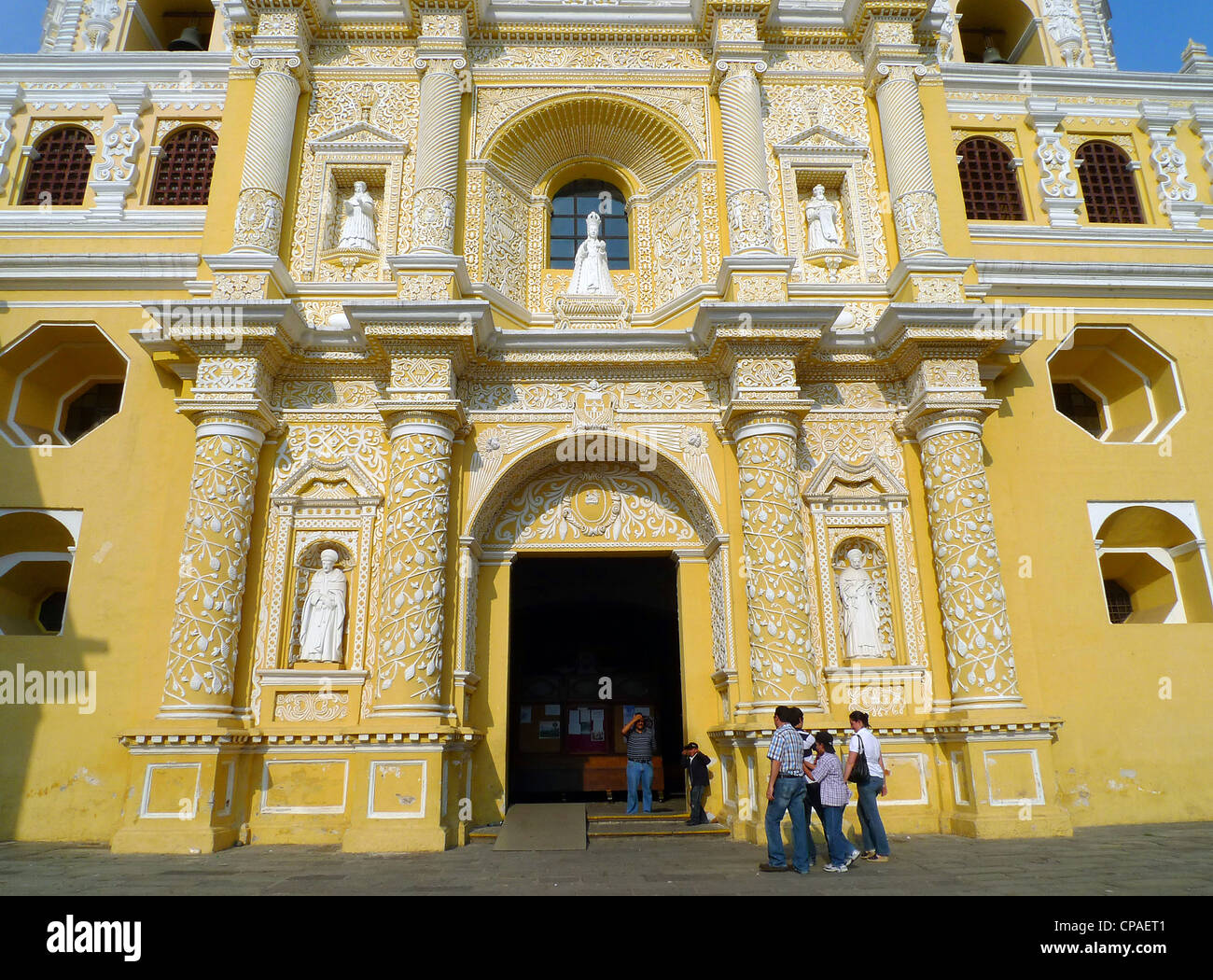 Guatemala Antigua entrence à Nuestra Señora de La Merced Church Antigua, Site de l'Unesco Banque D'Images