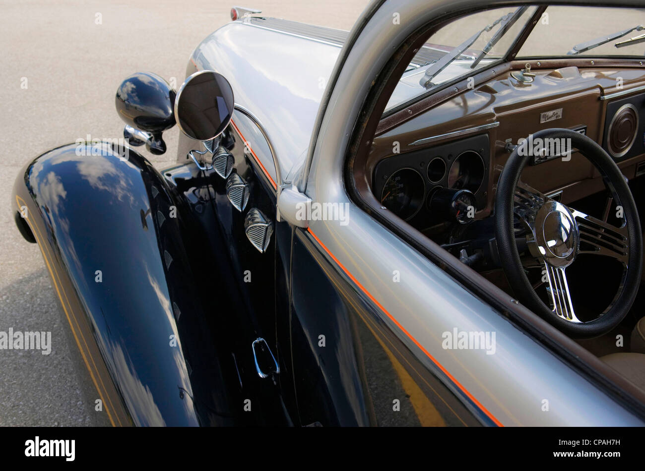 USA, Ohio, Cookeville. Détail de vintage car sur l'écran lors d'une exposition de voitures anciennes. Banque D'Images