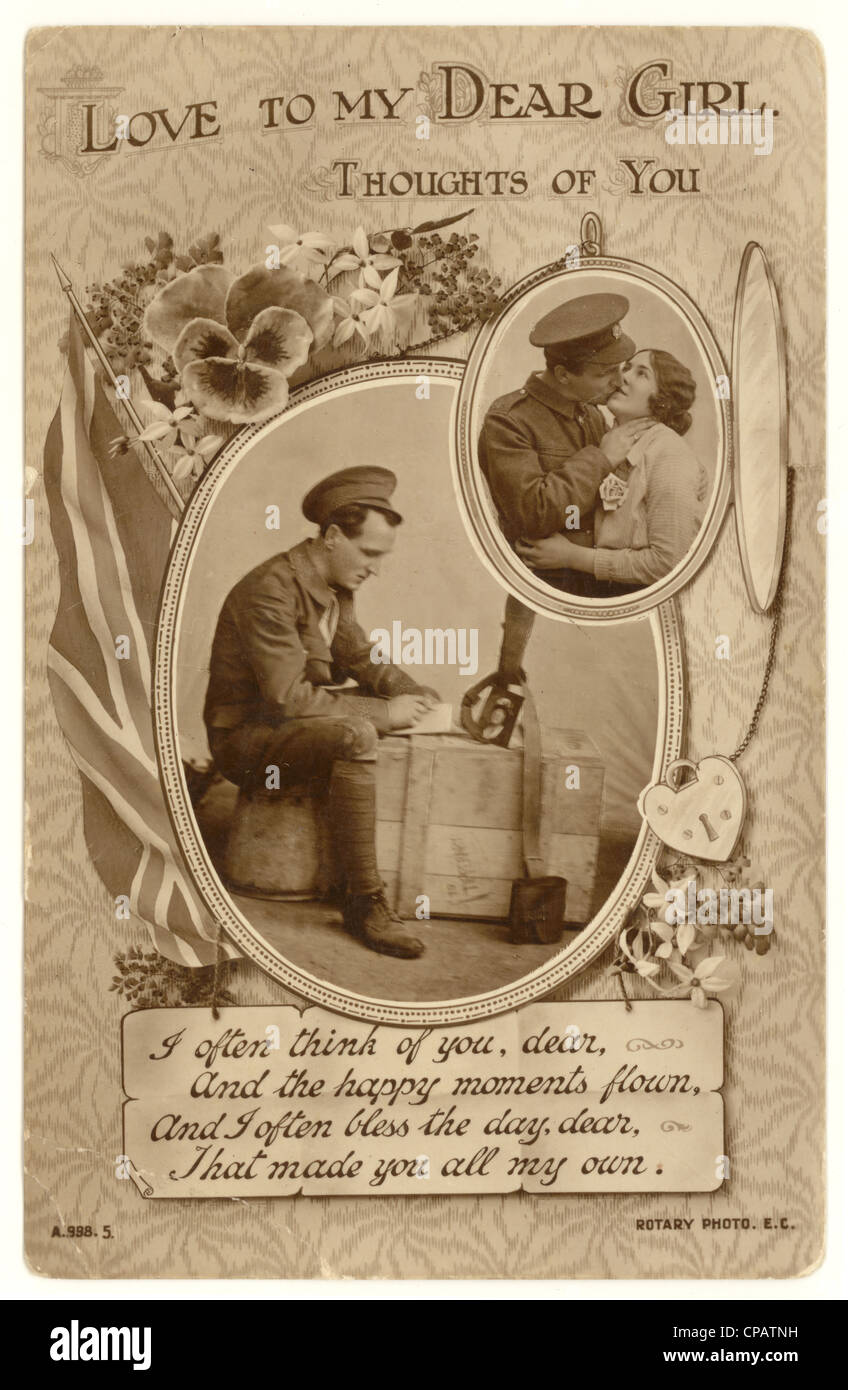 Carte postale envoyée par un soldat à son amour pendant la première Guerre mondiale, romance vintage en temps de guerre romance romantique carte de voeux Royaume-Uni Banque D'Images