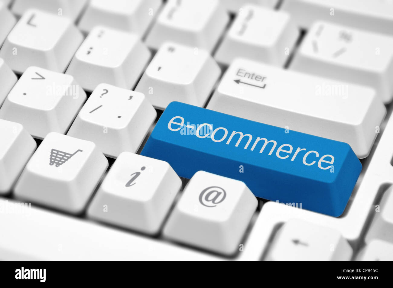 E-commerce touche sur un clavier blanc libre. E-commerce concept image  Photo Stock - Alamy