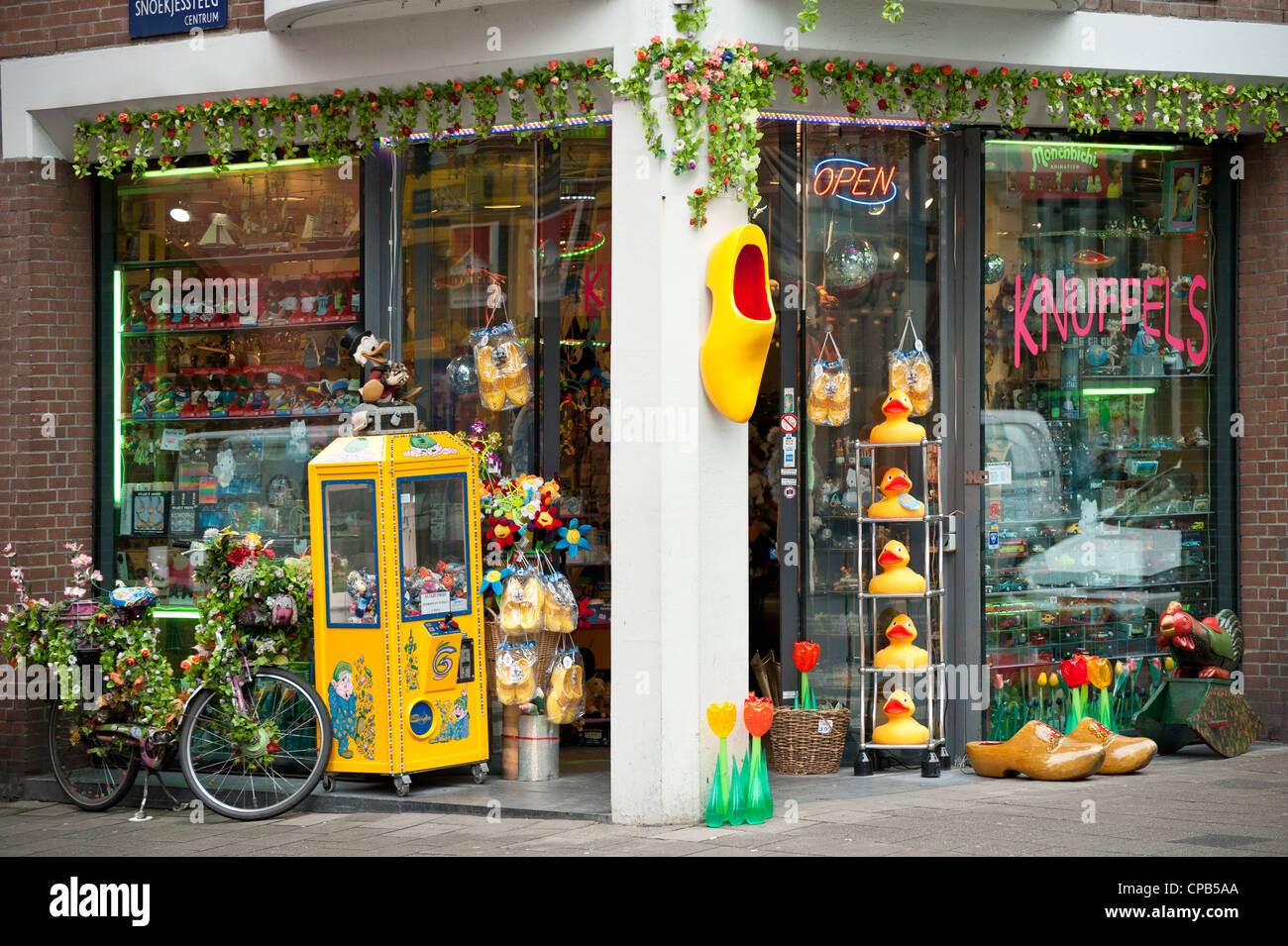 Amsterdam gift shop Banque de photographies et d'images à haute résolution  - Alamy