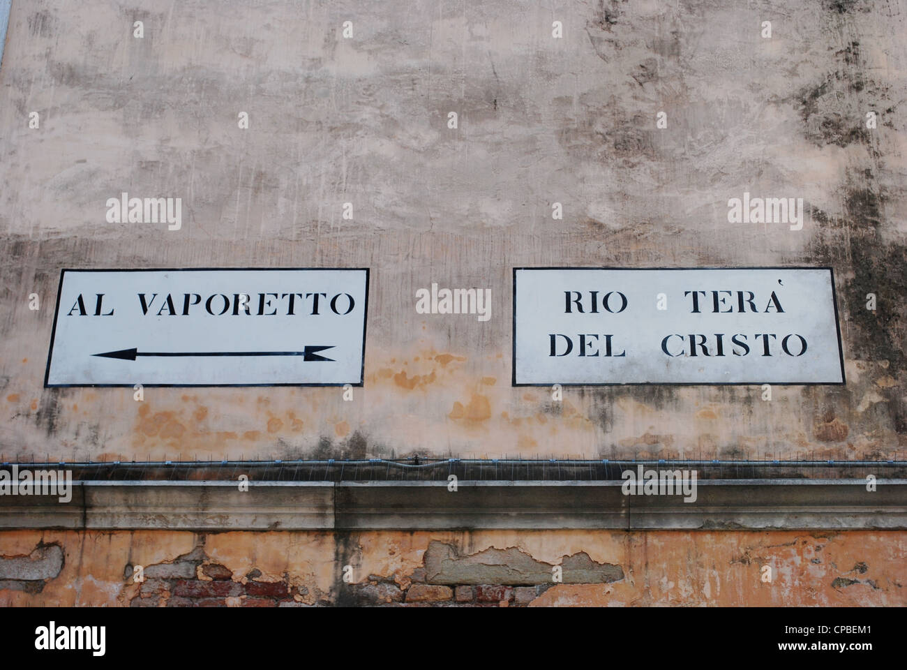 Détail de la plaque de rue sur le mur, Venise, Italie Banque D'Images