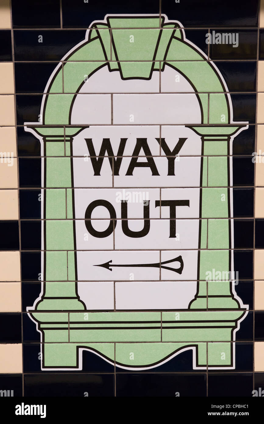 Sortie sign in London Underground Station. UK. Banque D'Images