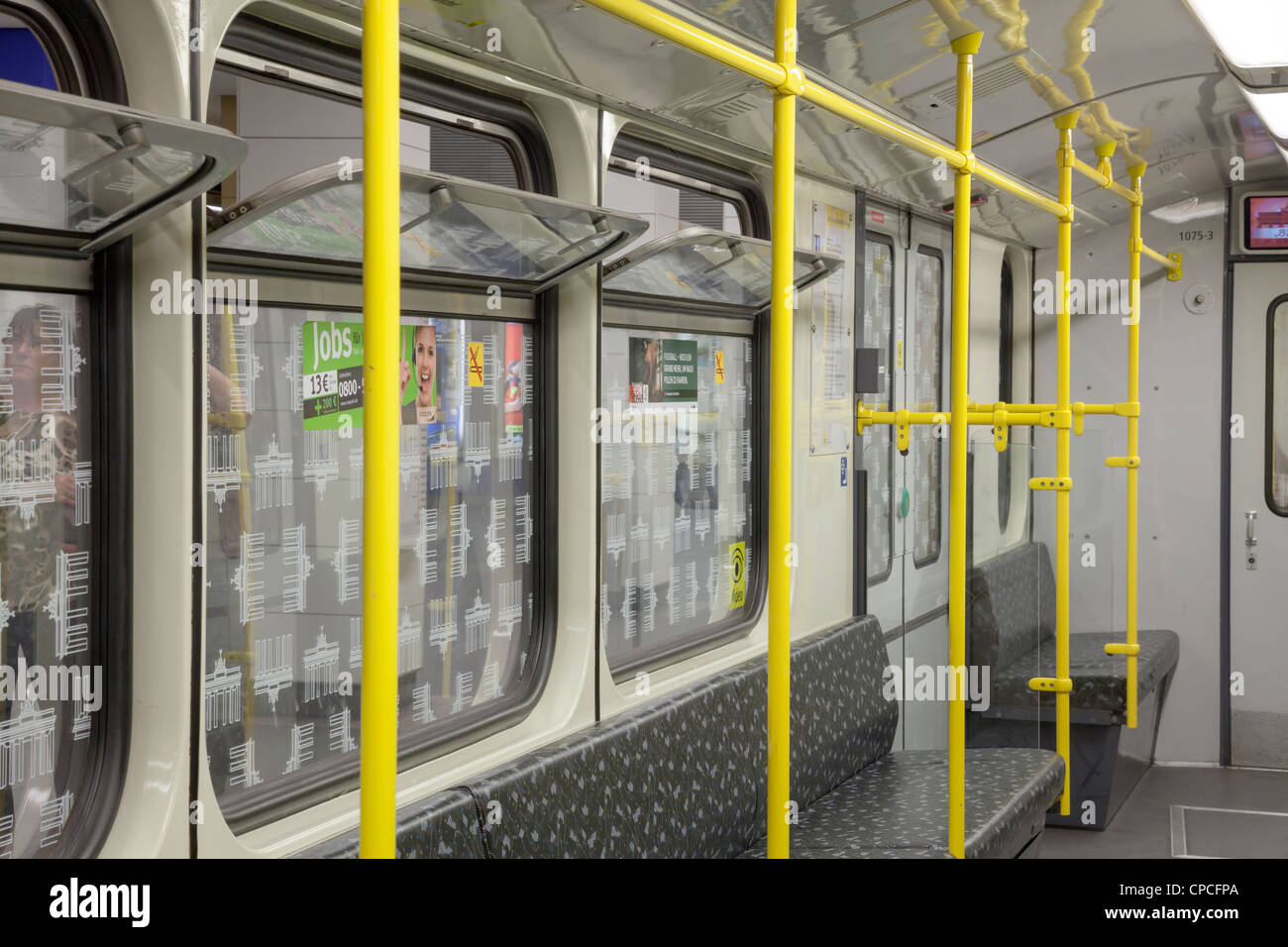 U Bahn train Banque D'Images