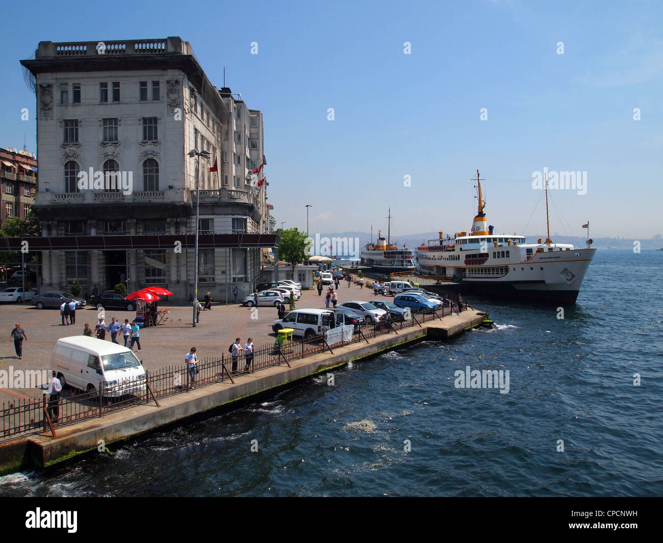 Ferry port à Karakoy, Istanbul, Turquie Banque D'Images