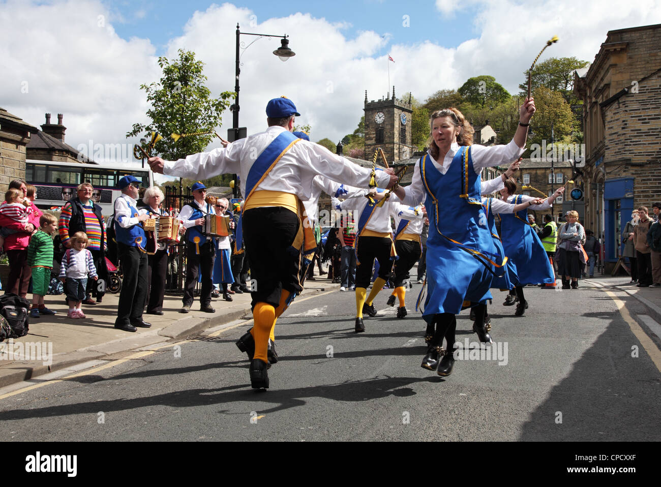 Danseurs Morris de Wakefield au festival de Folk 2012 Holmfirth Banque D'Images