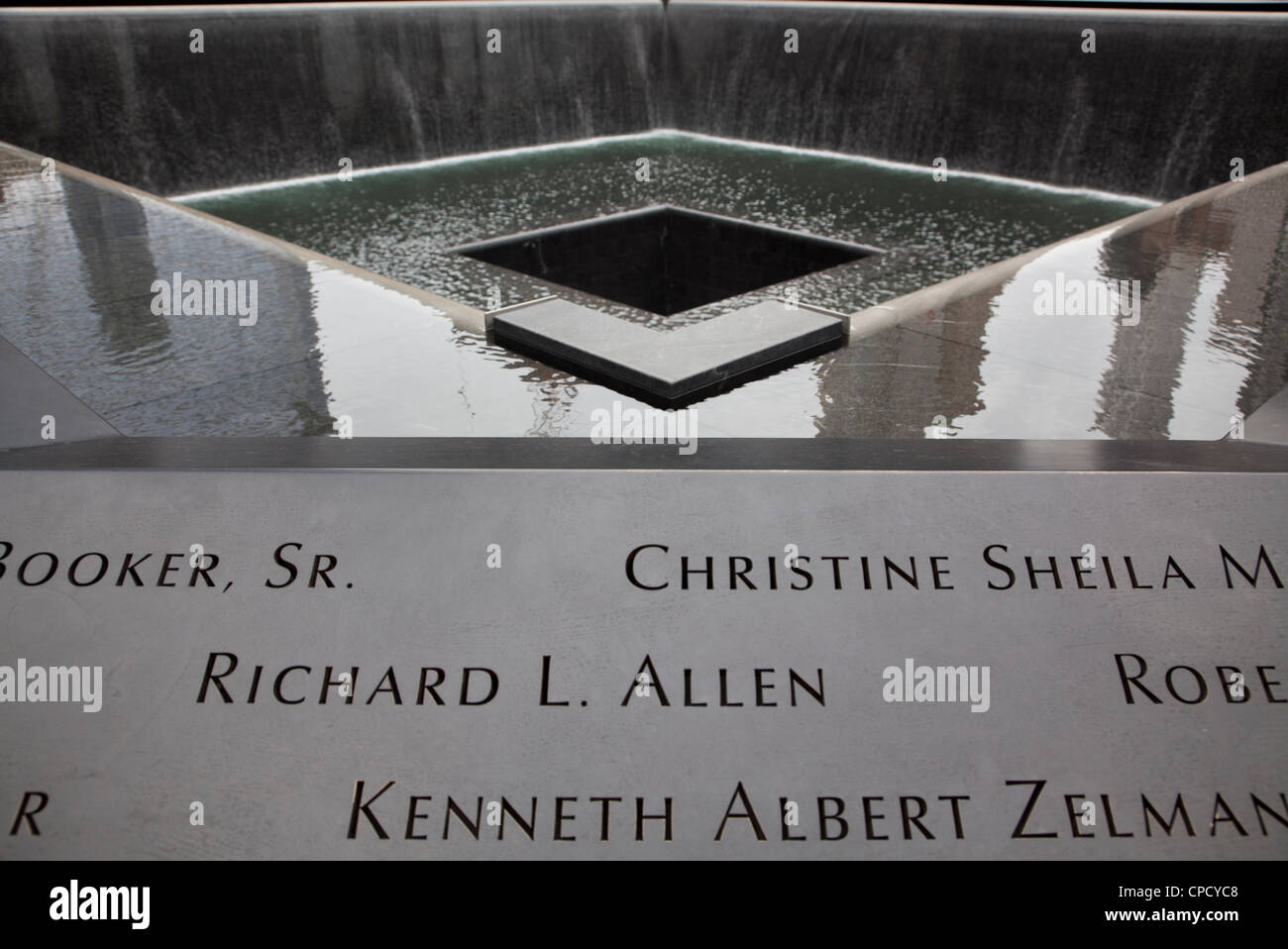 Au Mémorial National du 11 septembre le site du World Trade Center, Manhattan, New York City Banque D'Images