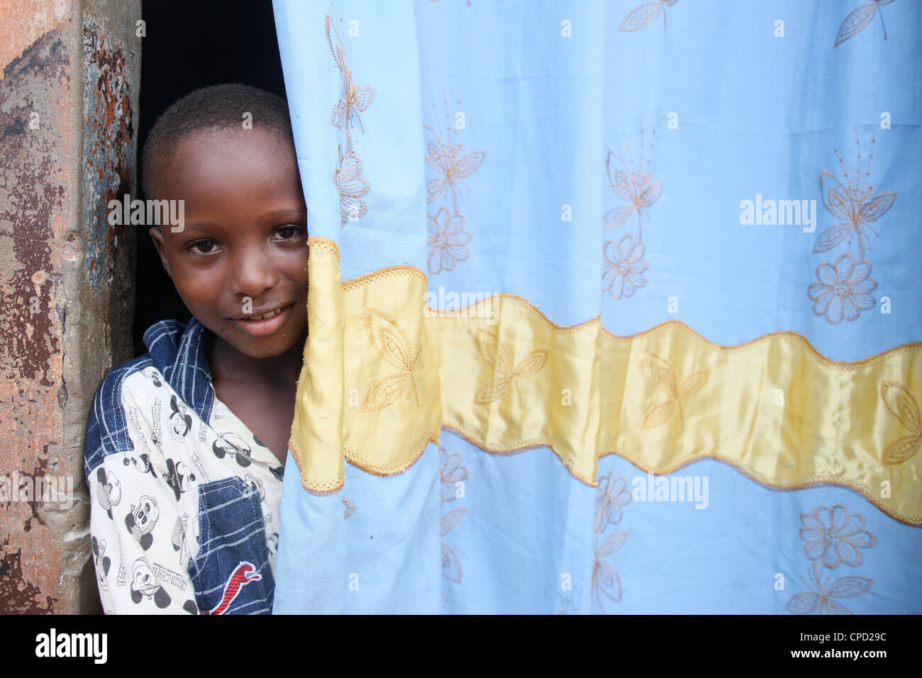 African boy, Lomé, Togo, Afrique de l'Ouest, l'Afrique Banque D'Images