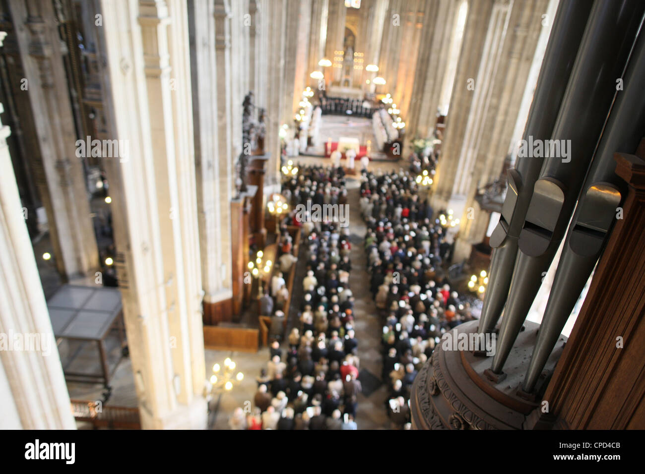 Messe en l'église Saint-Eustache, Paris, France, Europe Banque D'Images