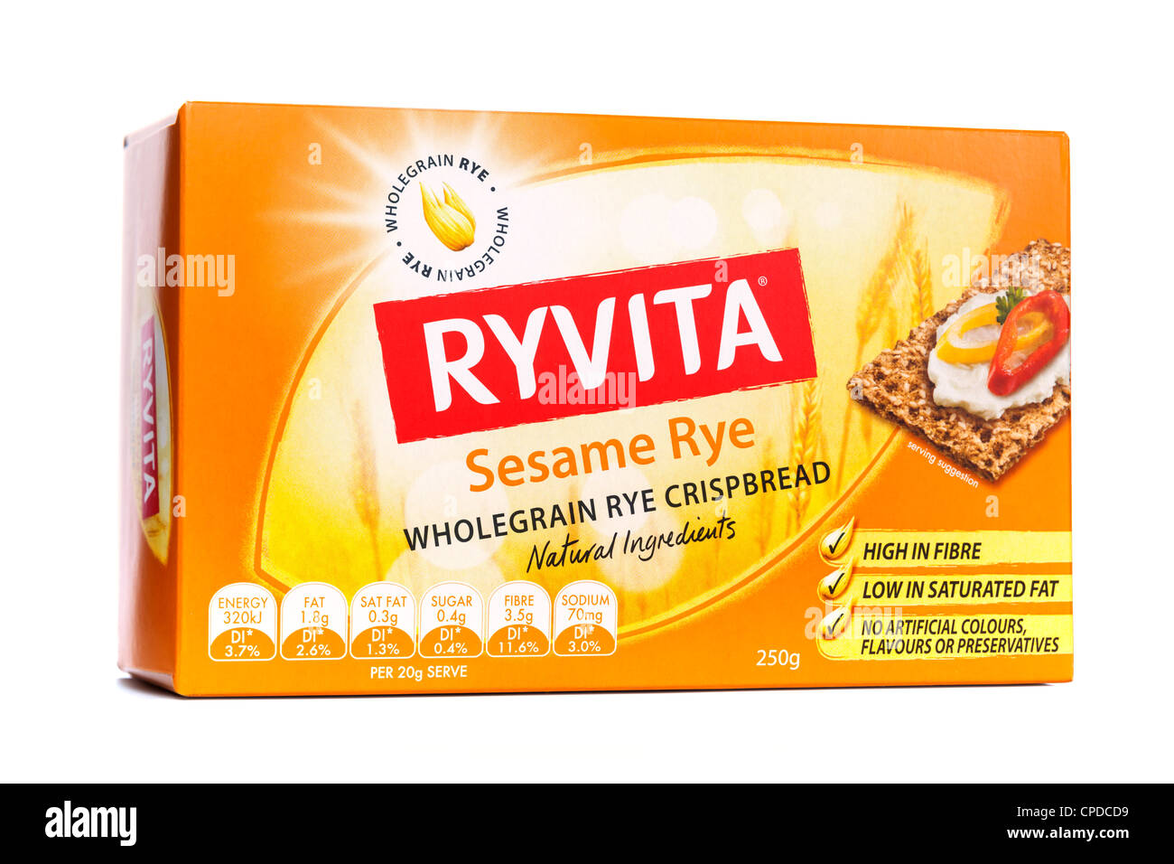 Des paquets de farine de seigle Pain croustillant Sésame Ryvita, découpe. Banque D'Images