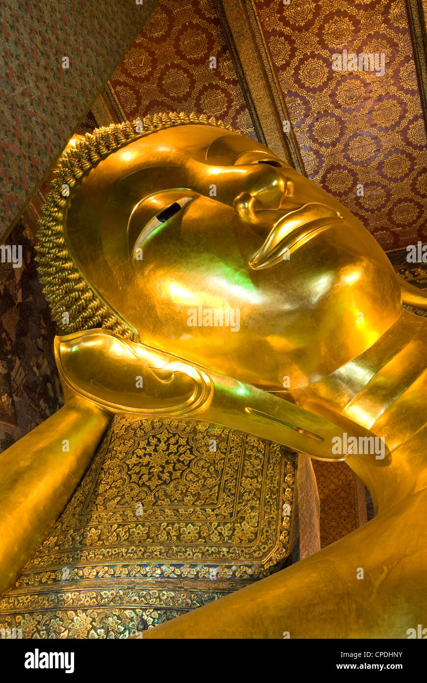Bouddha couché, le Wat Pho (Temple du Bouddha couché (Wat Phra Chetuphon)), Bangkok, Thaïlande, Asie du Sud-Est, Asie Banque D'Images