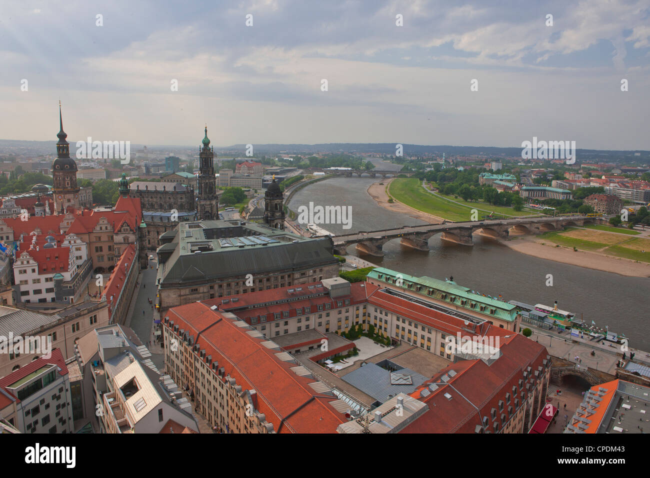 Vue sur la ville et de l'Elbe, Dresde, Saxe, Allemagne, Europe Banque D'Images