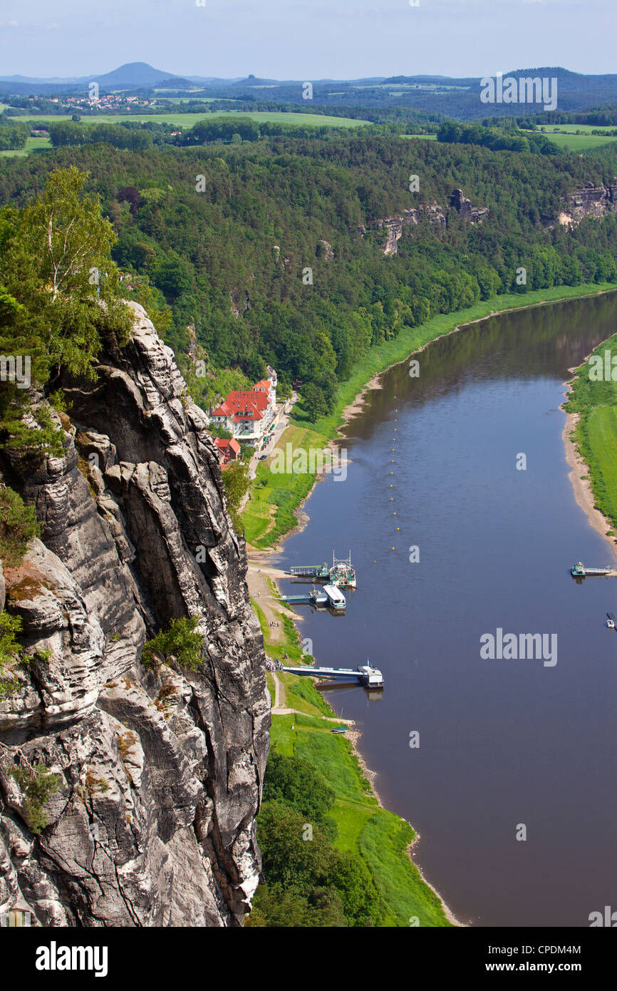 Vue sur l'Elbe, la Suisse Saxonne, Saxe, Allemagne, Europe Banque D'Images