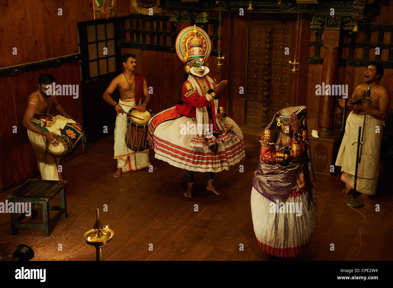 Les danseurs de Kathakali, fort Cochin, Kerala, Inde, Asie Banque D'Images