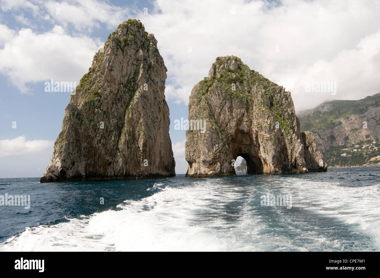 Île de Capri italie calcaire arche naturelle Banque D'Images