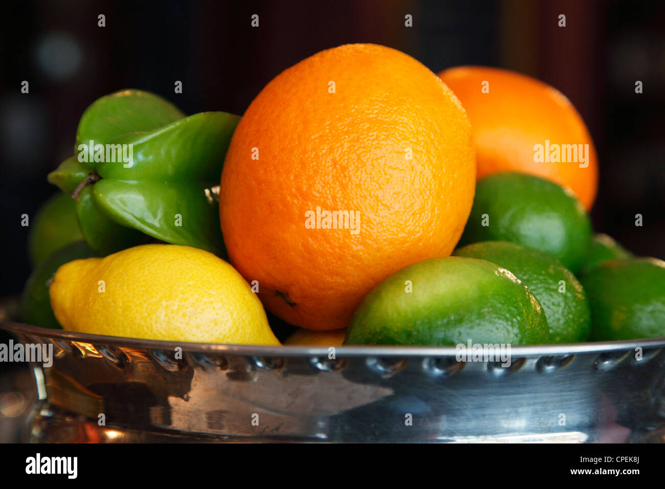 Ancienne coupe à fruits de citrons et oranges fruits star Banque D'Images