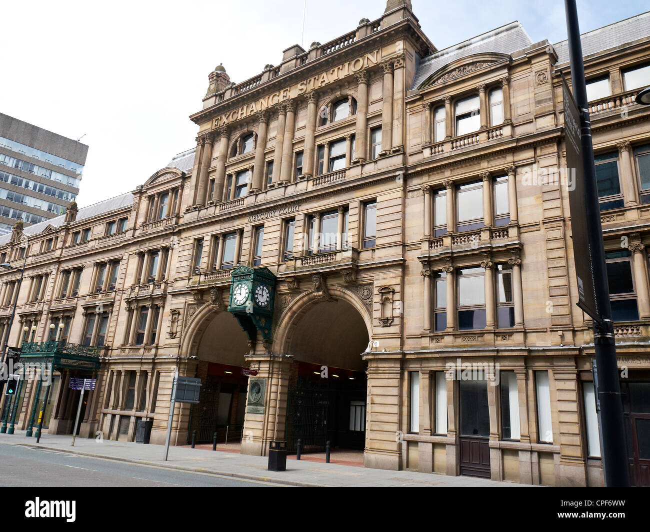 La gare d'échange (ancien) maintenant Cour Mercury immeuble de bureaux à Liverpool UK Banque D'Images