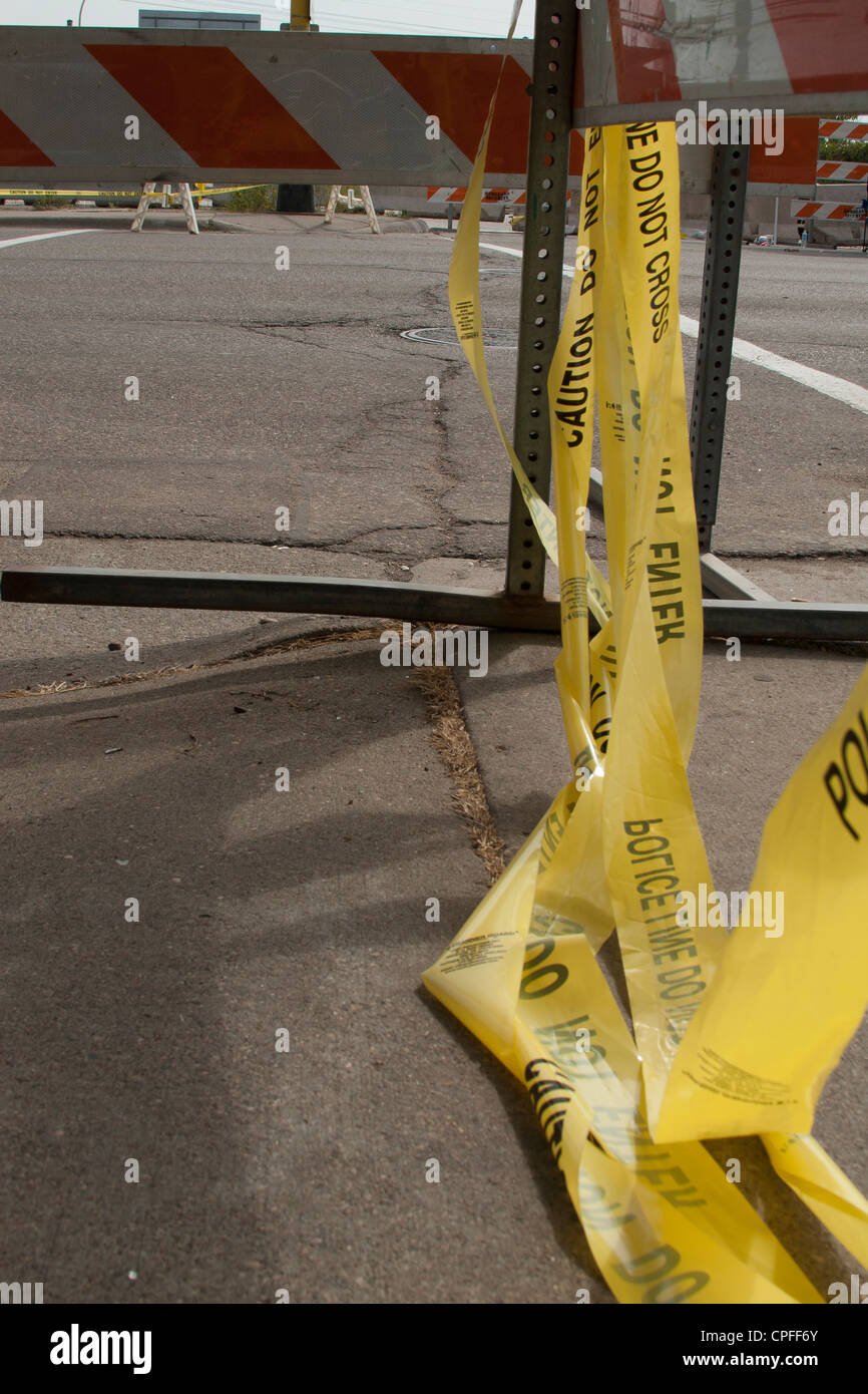 Barricade la fermeture de la rampe qui mène à l'effondrement du pont 35W Banque D'Images