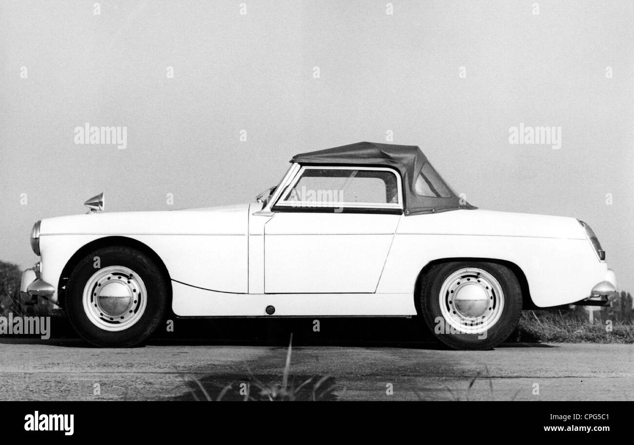 Transport / transport, voitures, variantes de véhicule, MG Midget Mark I, 1961 - 1964, vue de gauche, années 1960, droits supplémentaires-Clearences-non disponible Banque D'Images