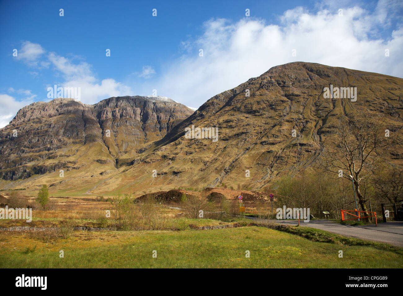 Aonach Dubh (à gauche) et un t-Sron montagnes à Glencoe highlands scotland uk Banque D'Images