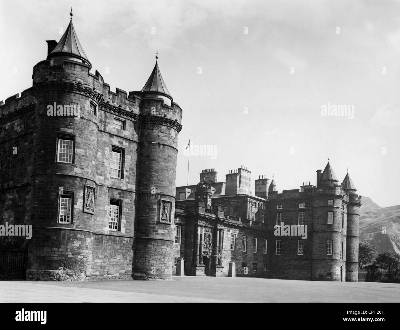 Géographie / Voyage, Grande-Bretagne, Édimbourg, châteaux, Palais de Holyrood Maison, vue extérieure, années 1960, 60ème siècle, historique, historique, Europe, Europe occidentale, Écosse, palais, palais, château, châteaux, bâtiment, bâtiments, architecture, droits additionnels-Clearences-non disponible Banque D'Images