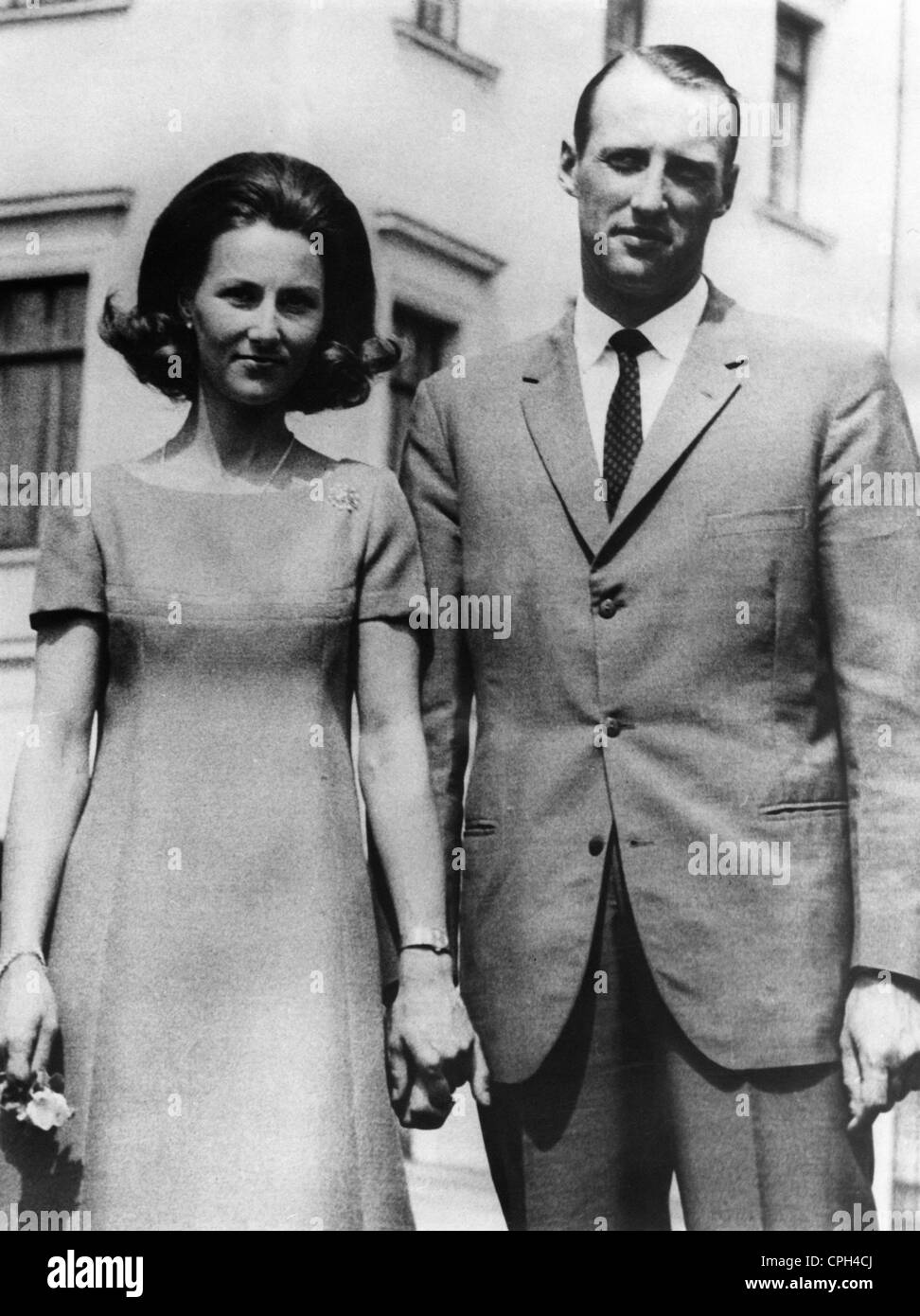 Harald V, * 21.2.1937, roi de Norvège depuis 17.1.1991, avec épouse Sonja, août 1968, Banque D'Images