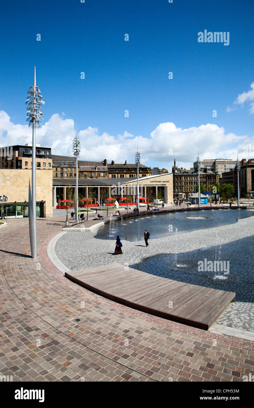 Bradford City Park Pool et fontaines Ville de Bradford West Yorkshire Angleterre Banque D'Images
