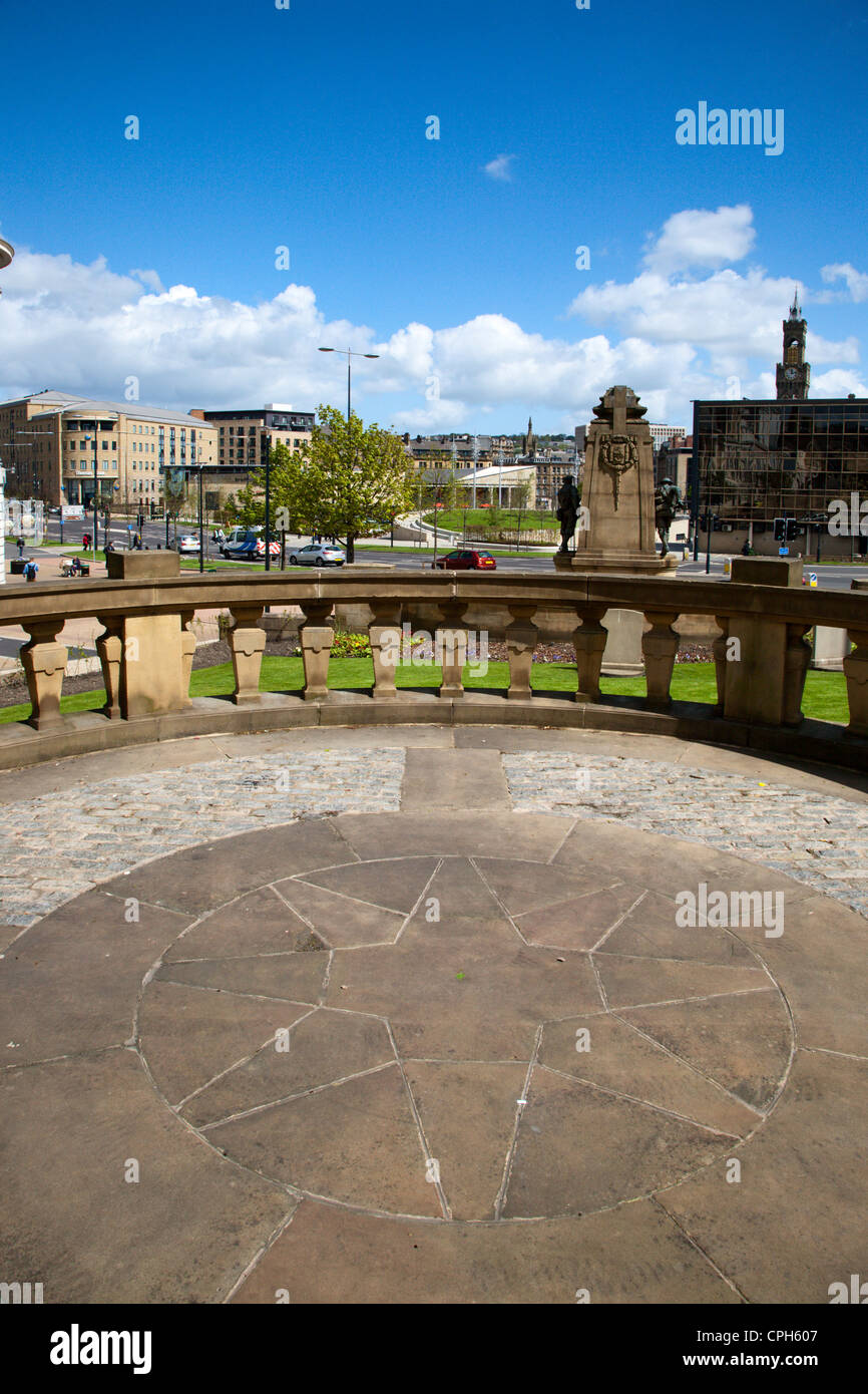 Vers City Park à partir de la statue de Victoria Ville de Bradford West Yorkshire Angleterre Banque D'Images