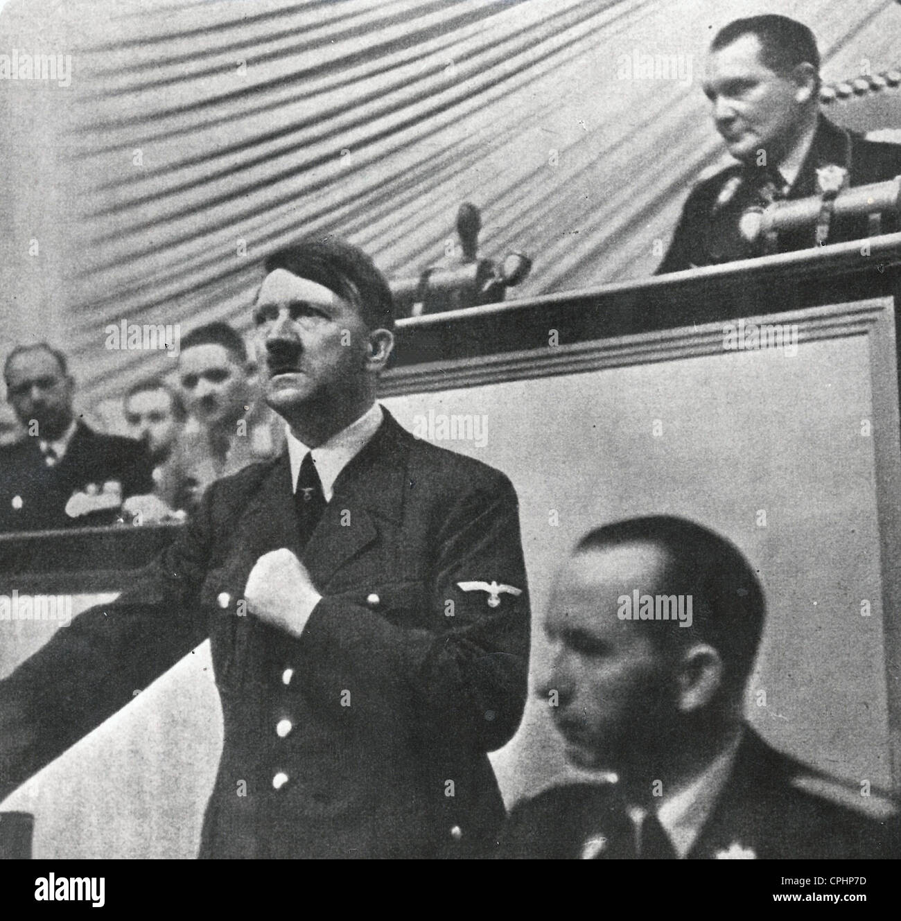 Le chancelier Adolf Hitler lors de son discours au Reichstag annonçant l'invasion de la Pologne, 1er septembre 1939 (photo n/b) Banque D'Images