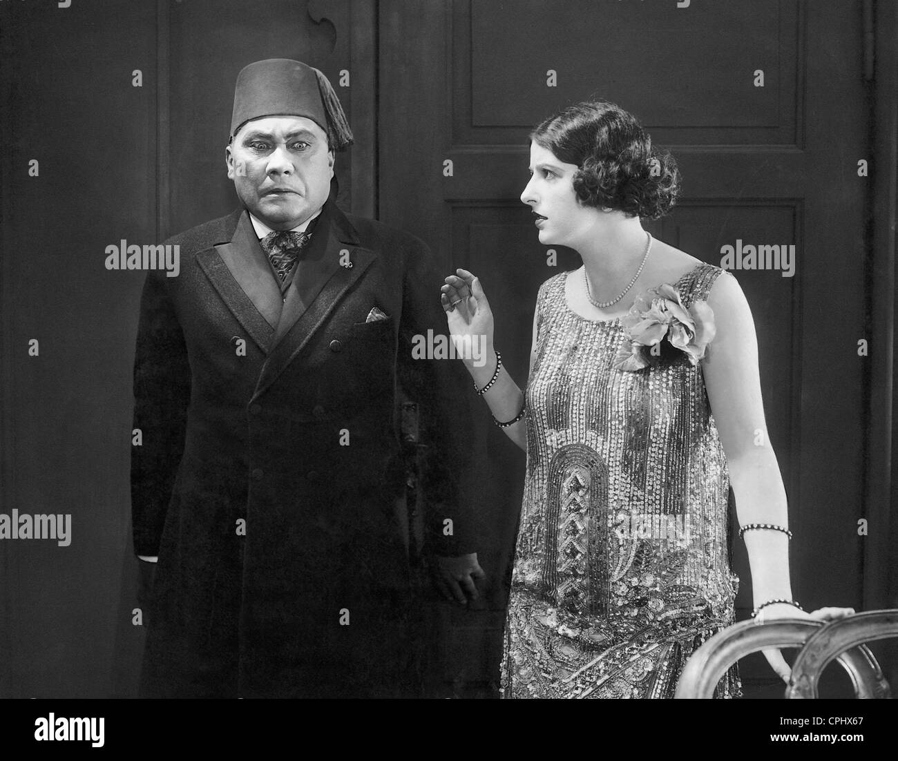 Paul Wegener et Marcella Albani dans 'Dagfin', 1926 Banque D'Images