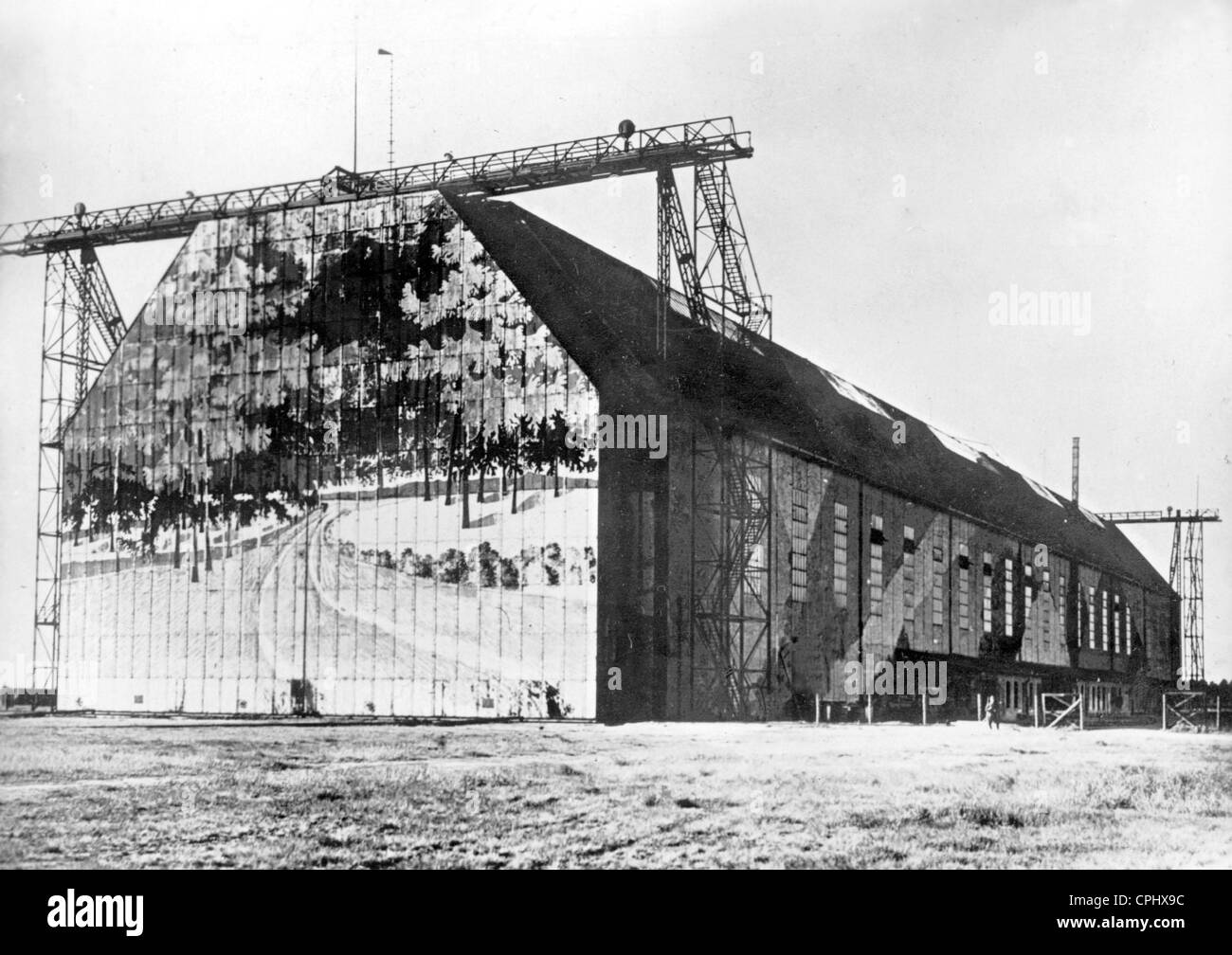 Hangar de dirigeables camouflés, 1916 Banque D'Images