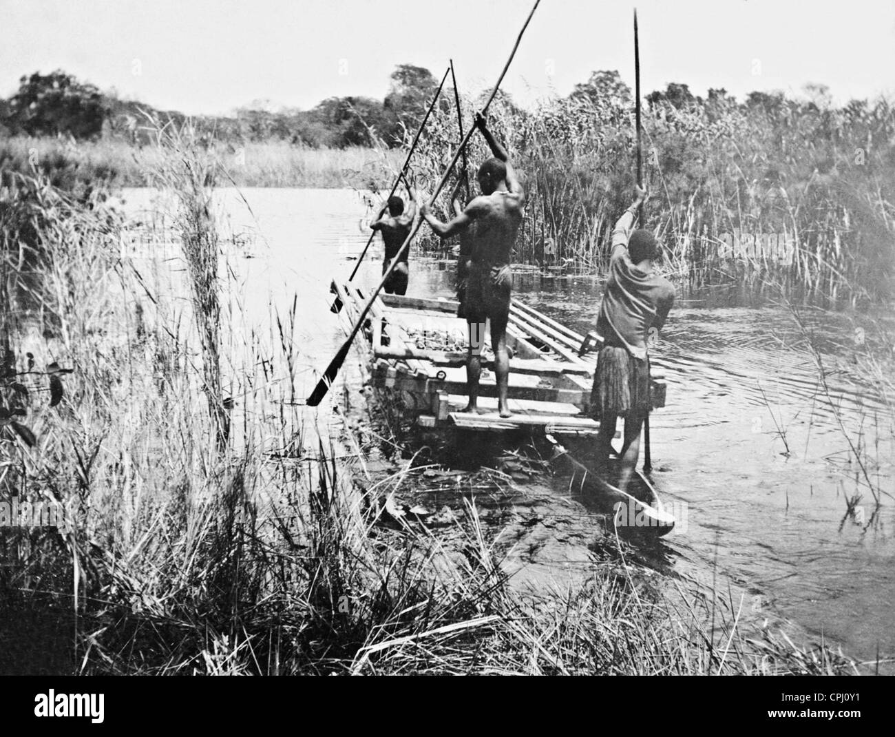 Sur le bateau du Linyanti, 1911 Banque D'Images